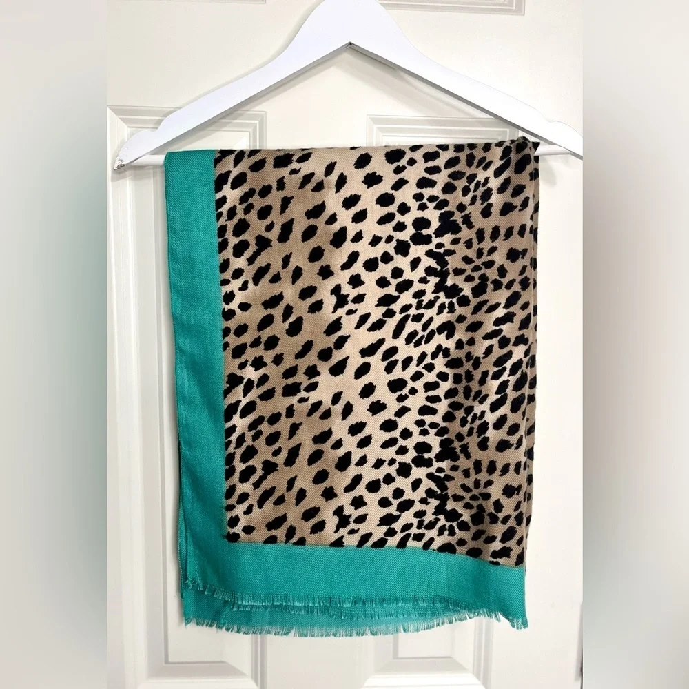 Oversized Cheetah Print Scarf with Teal Border